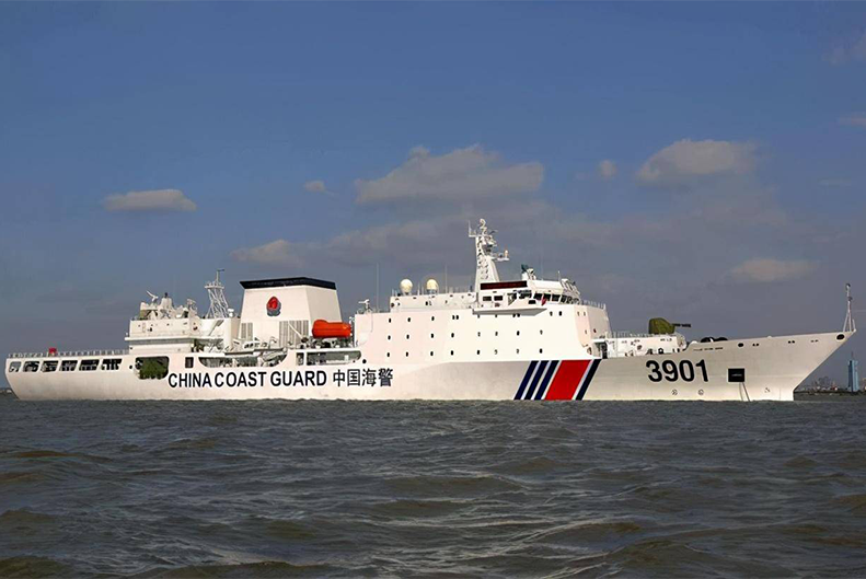 海警船